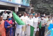 পুরুলিয়া জেলা পরিষদের প্রাঙ্গণ থেকে সামাজিক সচেতনতার জন্য মিশন নির্মল বাংলার ট্যাবলোর সুচনা।