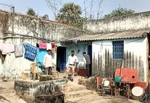 তৃণমূল যুব নেতার বাড়িতে হামলা।