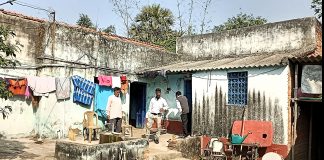 তৃণমূল যুব নেতার বাড়িতে হামলা।