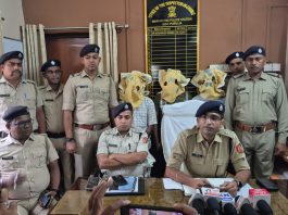 বাঘমুণ্ডিতে মোটরসাইকেল চুরি চক্রের পর্দাফাঁস, উদ্ধার ১১টি বাইক।