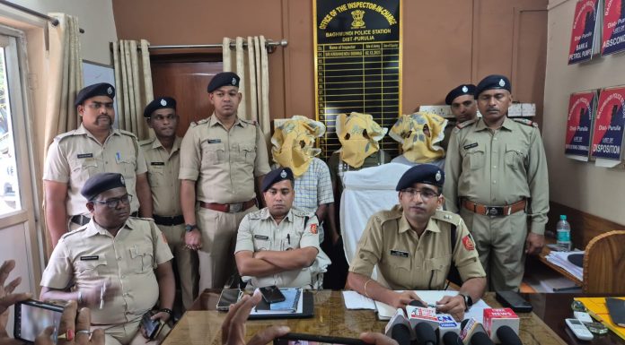 বাঘমুণ্ডিতে মোটরসাইকেল চুরি চক্রের পর্দাফাঁস, উদ্ধার ১১টি বাইক।